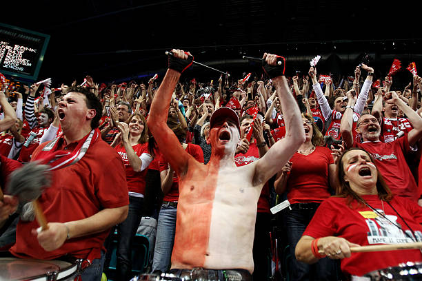 比赛背后的 比赛背后的