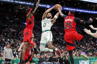 的防守漏洞 的防守漏洞